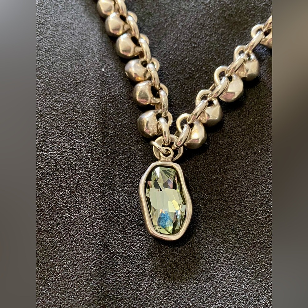 UNO de 50-silver plated statement necklace with grey Swarovski crystal pendant